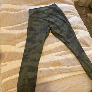 Lululemon Athletica Camo Skinny Pants - Green and Black